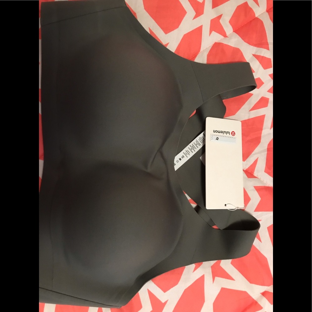 Lululemon bra